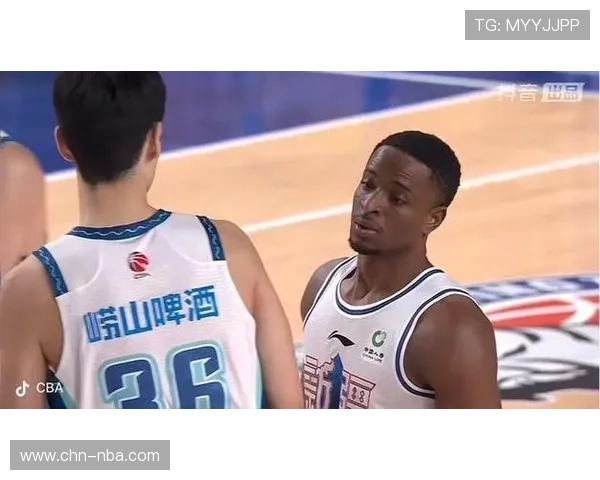 新疆不敌青岛，外援集体低迷致连败